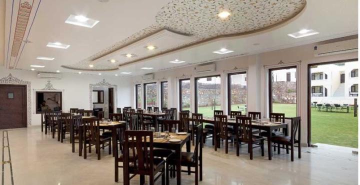 Garden Hotel - Heritage By Hrh Group Of Hotels Udaipur Bagian luar foto