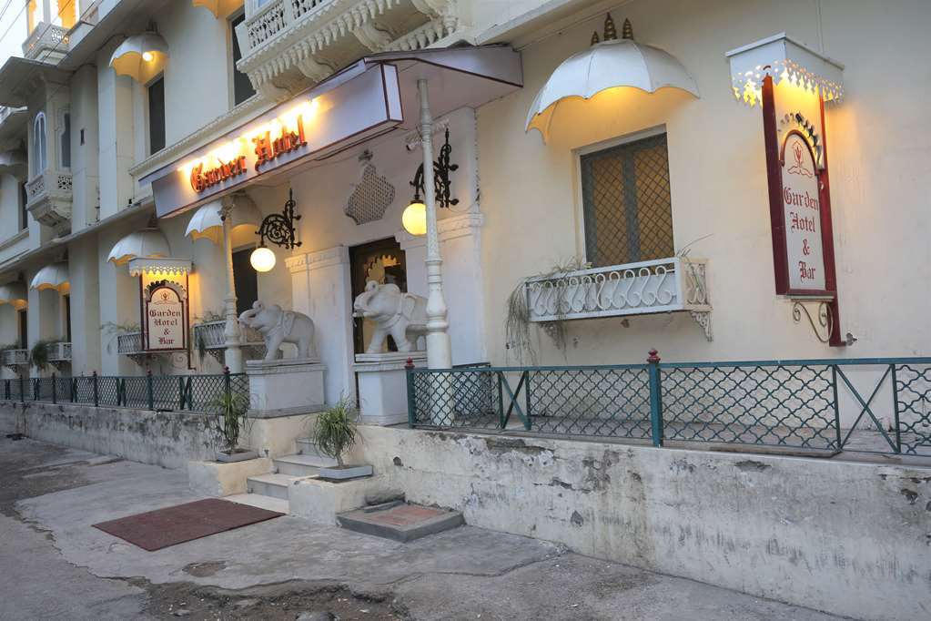 Garden Hotel - Heritage By Hrh Group Of Hotels Udaipur Bagian luar foto