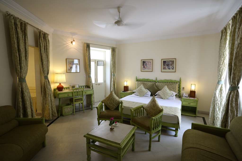 Garden Hotel - Heritage By Hrh Group Of Hotels Udaipur Ruang foto